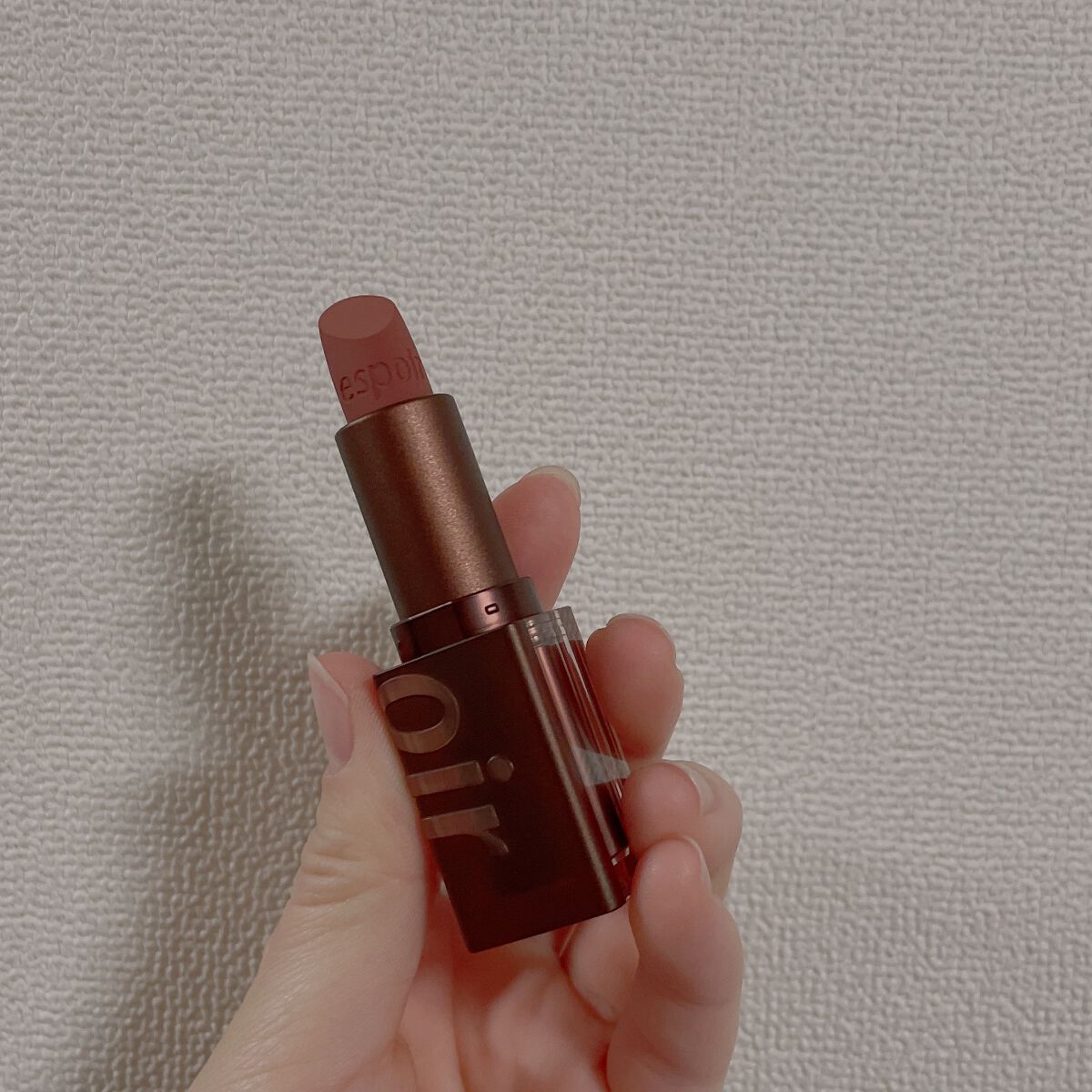 リップスティックノーウェアベルベットミッツグレー/espoir/口紅を使ったクチコミ（1枚目）