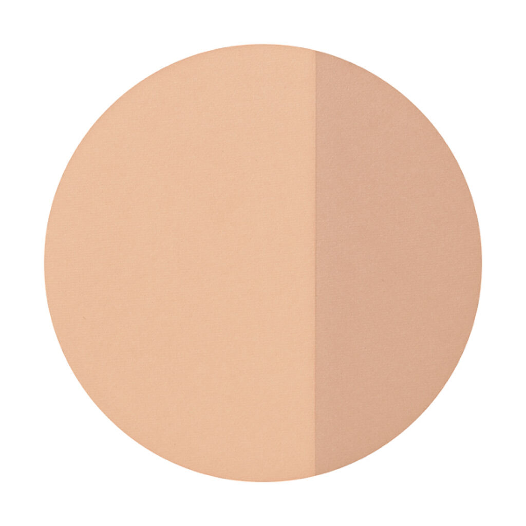 ナチュラルベージュ