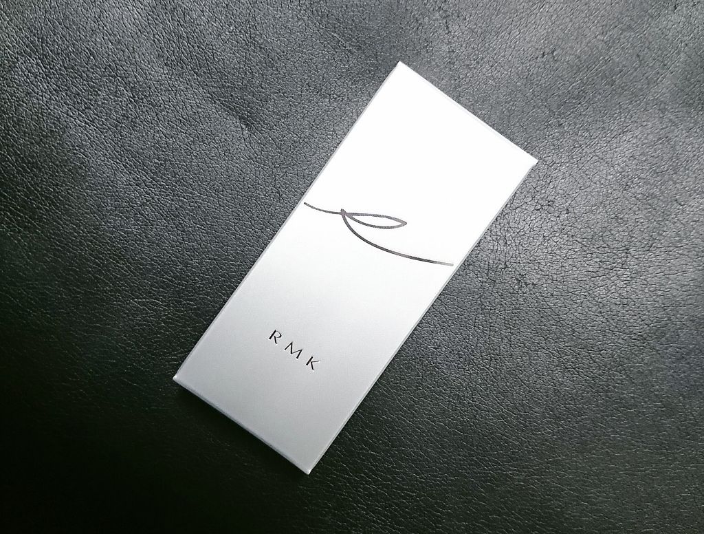 UVリクイドファンデーション/RMK/リキッドファンデーションを使ったクチコミ（1枚目）