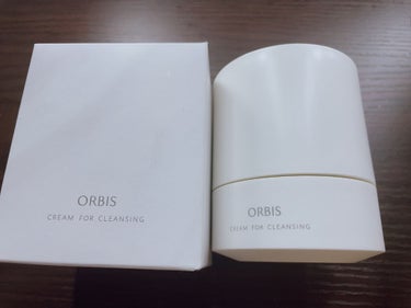 ORBIS　オルビス オフクリーム
クレンジングクリーム

凄く人気が高いので試してみました！

濃いアイメイクは落ちないですが、
ベースメイクはしっかり落ちます。
テクスチャーも柔らかく凄く使いやすい