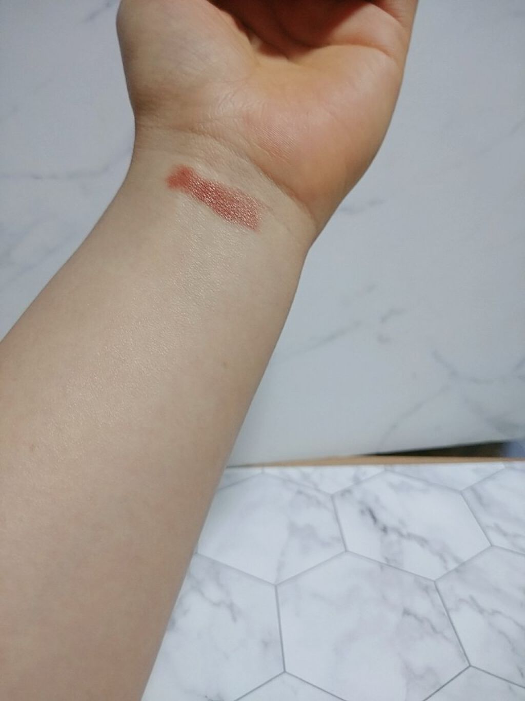 エテュセ リップエディション(ティントルージュ) R レアマットタイプ レアマットタイプＲ01 ナッティベージュ/ettusais/リップティントを使ったクチコミ（2枚目）