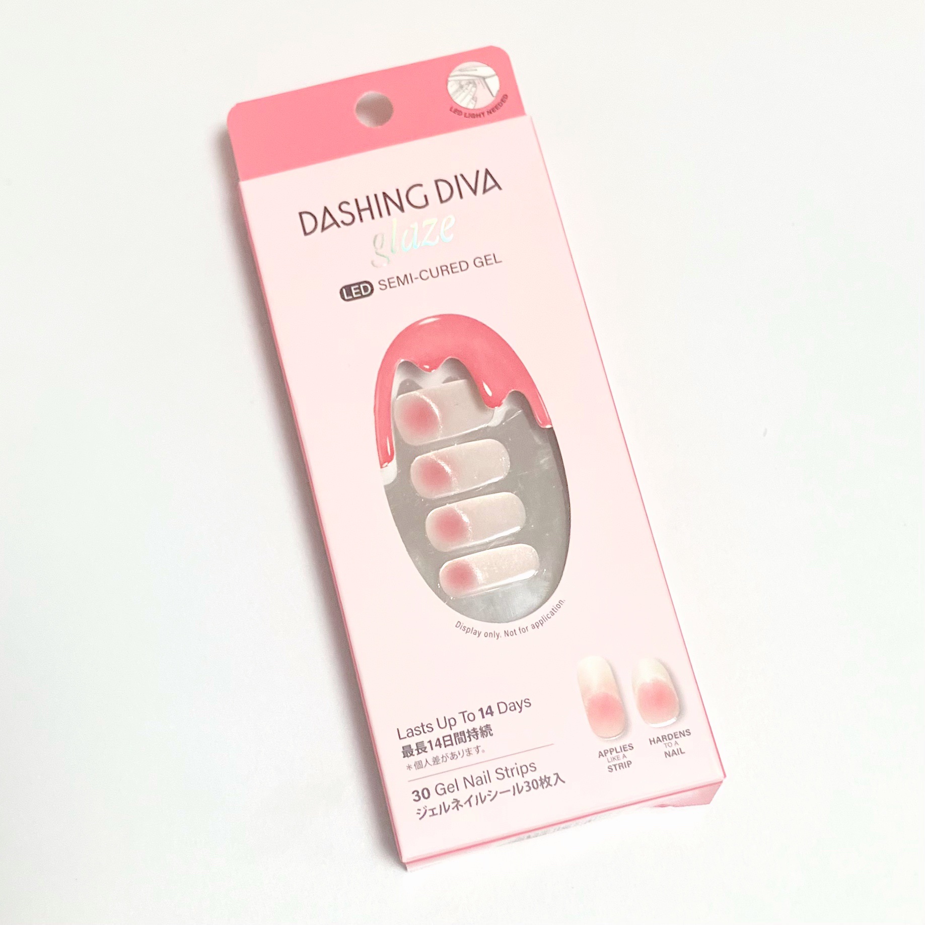 GLAZE グレーズ 半硬化タイプジェルネイルシール/DASHINGDIVA MAGICPRESS/ネイルシールを使ったクチコミ（2枚目）