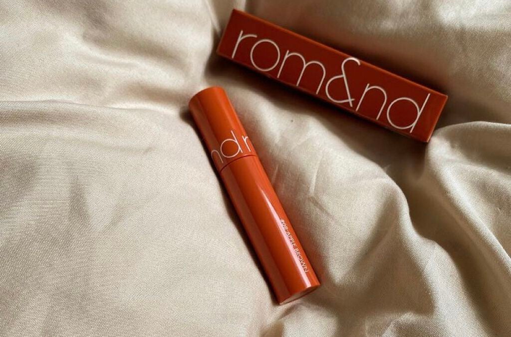 ジューシーラスティングティント/rom&nd/リップティントを使ったクチコミ(1枚目)