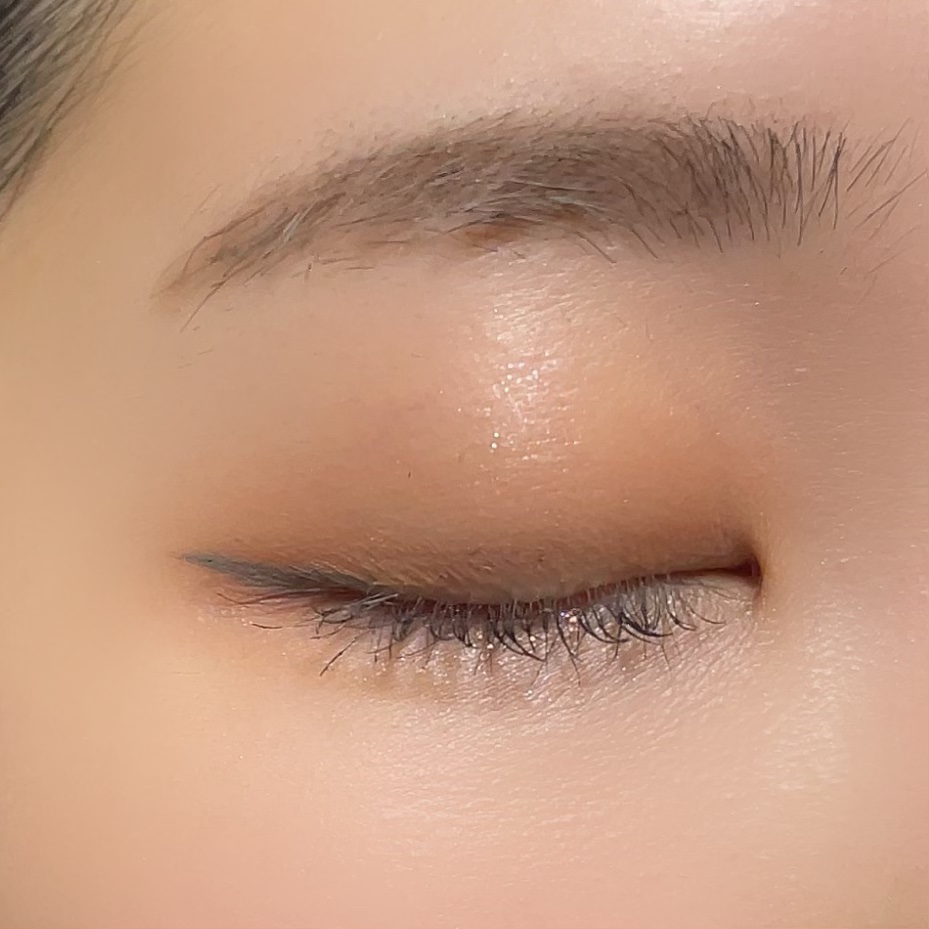 グリッターロックアイズ/ETUDE/単色アイシャドウを使ったクチコミ（3枚目）