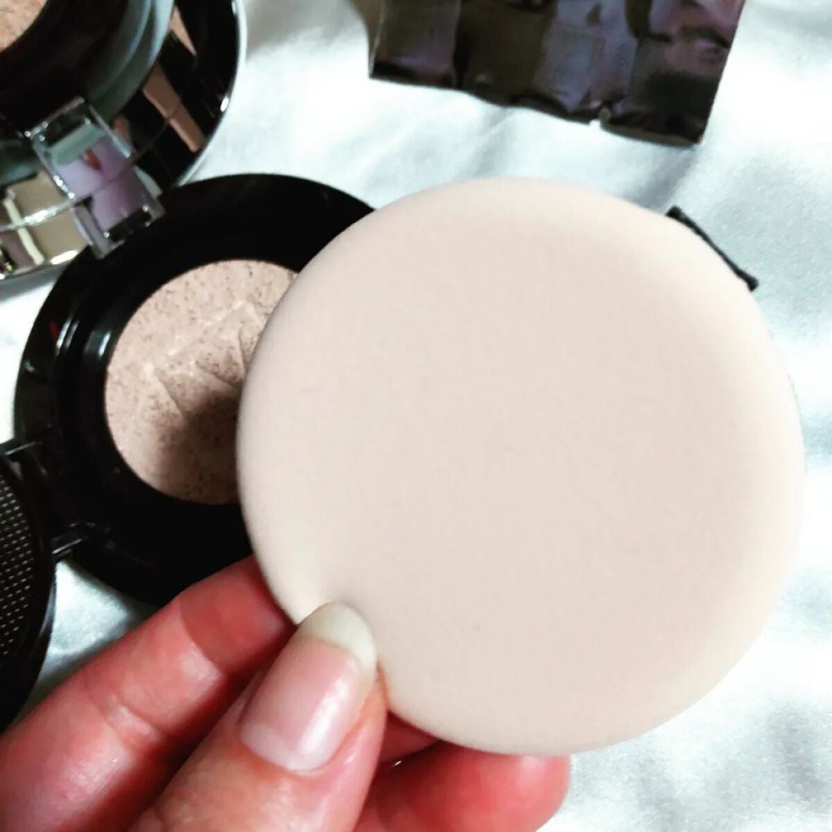 スキンソリューションスタークッション/FAU/クッションファンデーションを使ったクチコミ(3枚目)