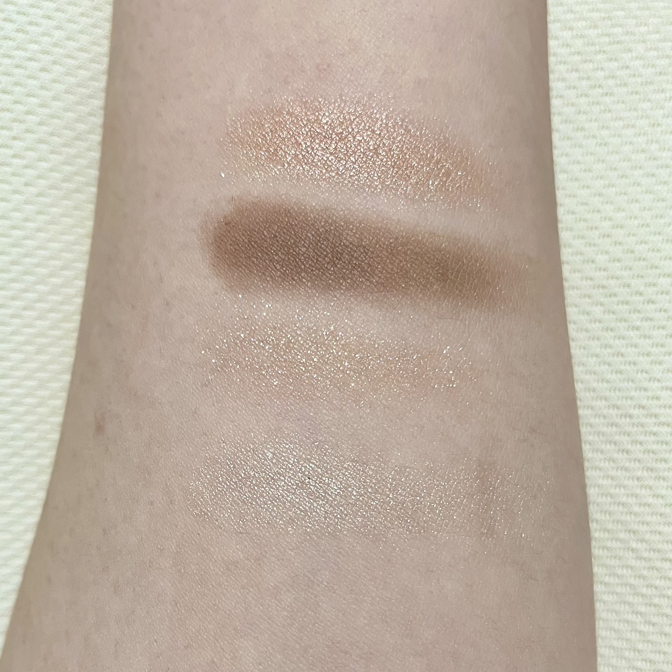 THE アイパレR/b idol/アイシャドウパレットを使ったクチコミ（2枚目）