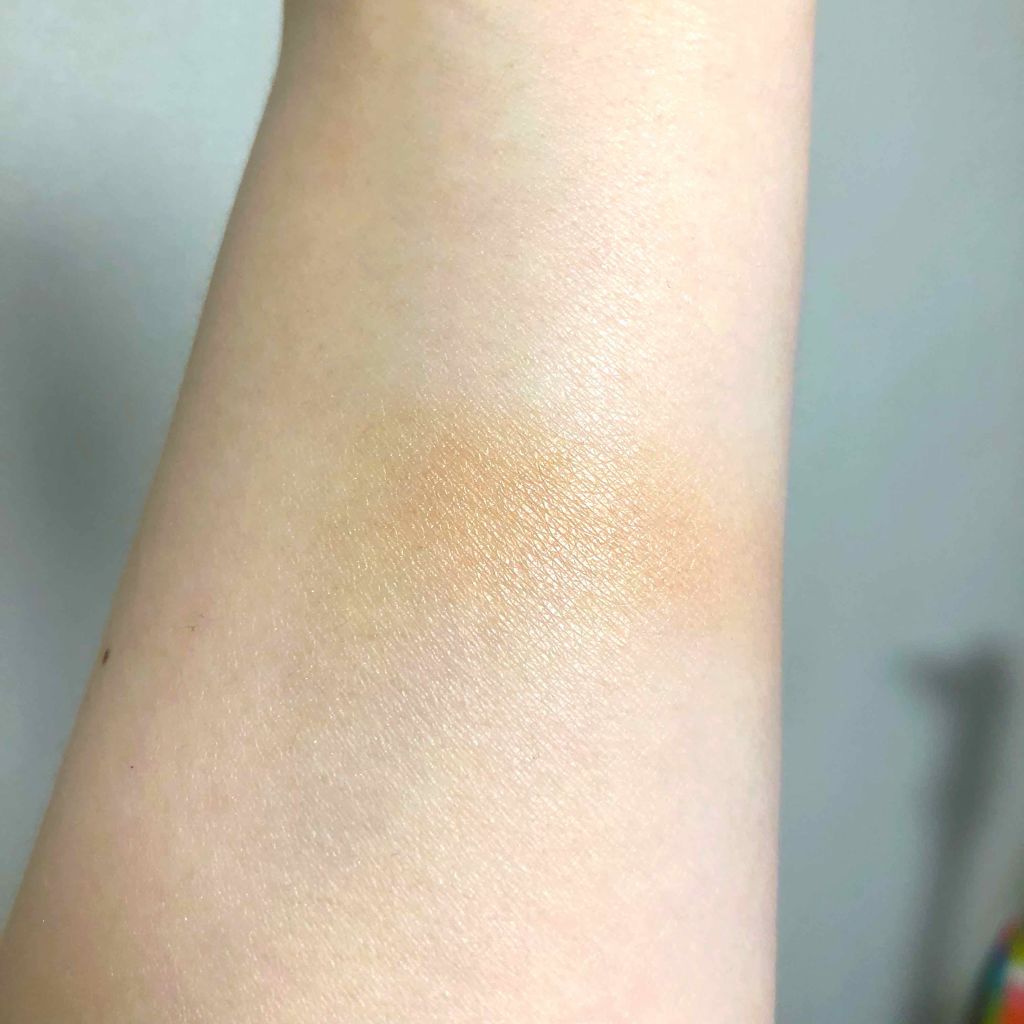 ブライトアップアイシャドウ/media/単色アイシャドウを使ったクチコミ（2枚目）