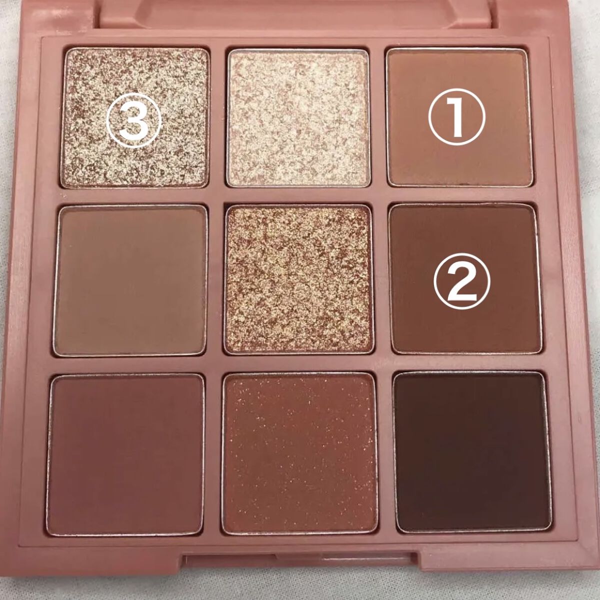 シュガー トゥインクル リキッド グリッター/PERIPERA/グリッターを使ったクチコミ（2枚目）