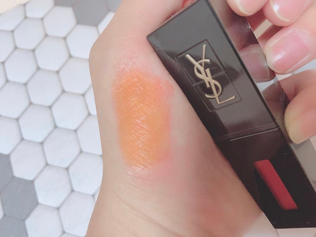 ルージュ ピュールクチュール ヴェルニ ヴィニルクリーム/YVES SAINT LAURENT BEAUTE/口紅を使ったクチコミ(4枚目)