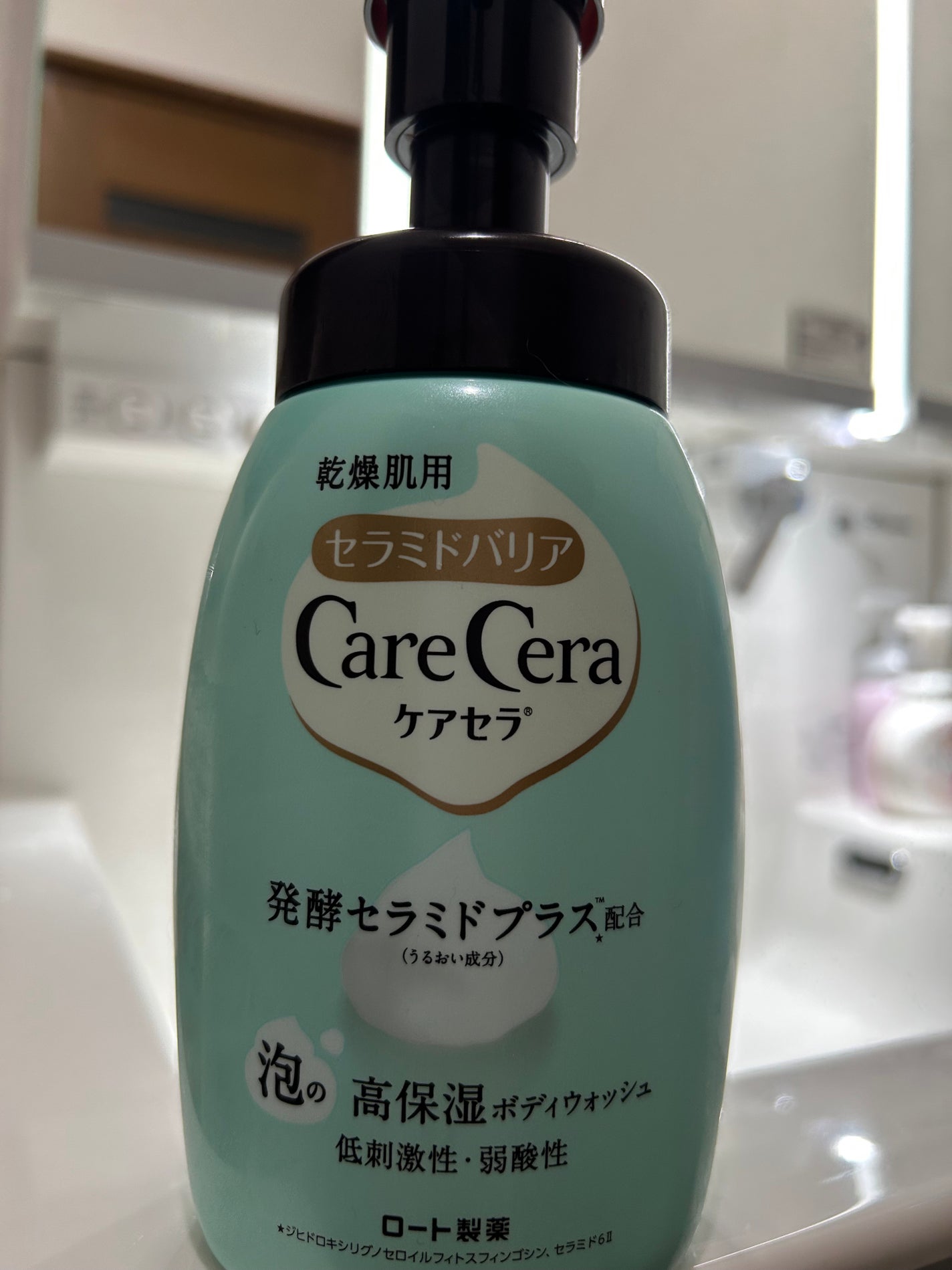 泡の高保湿ボディウォッシュ/ケアセラ/ボディソープを使ったクチコミ(2枚目)