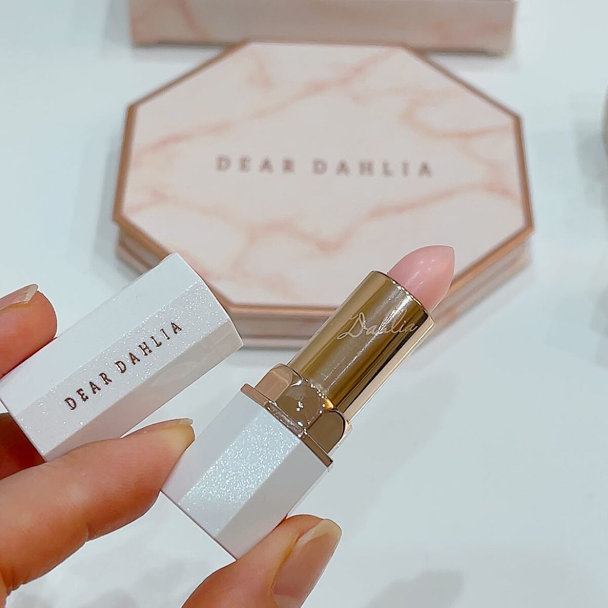 パラダイスブルーミングマルチバーム/DEAR DAHLIA/リップバームを使ったクチコミ(9枚目)