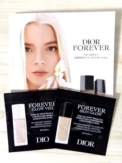 ディオールスキン フォーエヴァー フルイド グロウ/Dior/リキッドファンデーションを使ったクチコミ（1枚目）