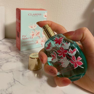 フィックス メイクアップ sp22 天人花をイメージした軽やかな香り(限定)/CLARINS/ミスト状化粧水を使ったクチコミ（2枚目）