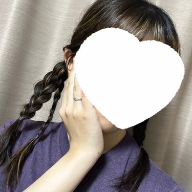 miri🦙イエベ春🌸主婦 on LIPS 「【ヘアアレンジ記録】今日は一癖あるダブル三つ編みツインに挑戦し..」（2枚目）