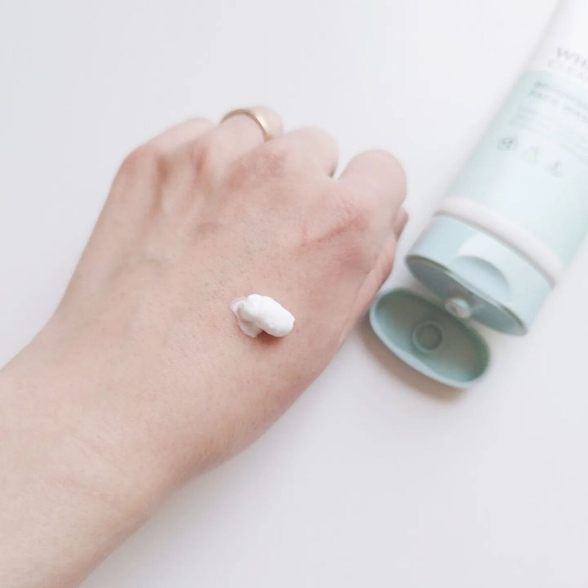 W・ホワイトクリアパック/ホワイピュア/洗い流すパック・マスクを使ったクチコミ（3枚目）