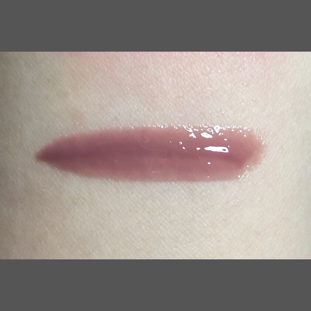 アクアリィ ブースト リップラッカー/リンメル ロンドン/リップグロスを使ったクチコミ（2枚目）