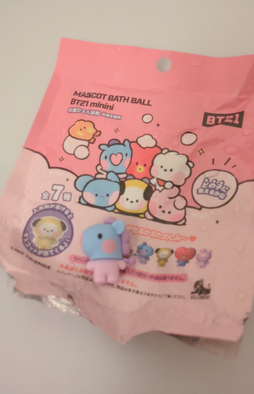 MASCOT BATH BALL BT21 minini/ソロモン商事/入浴剤を使ったクチコミ（1枚目）