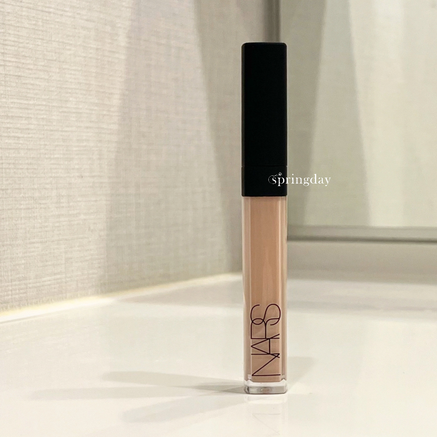 ラディアントクリーミーコンシーラー/NARS/リキッドコンシーラーを使ったクチコミ（1枚目）