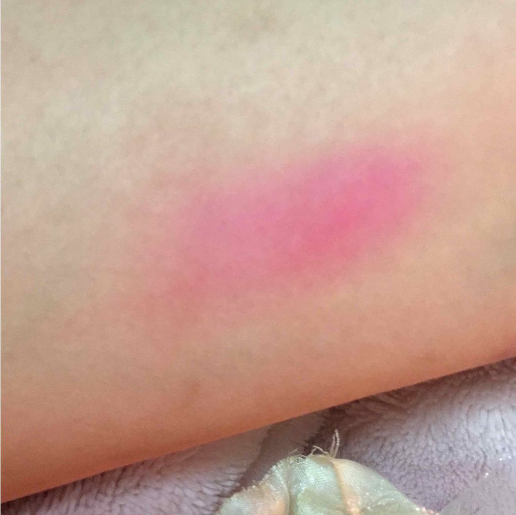 プレスト チークカラー/レ・メルヴェイユーズ ラデュレ/パウダーチークを使ったクチコミ（2枚目）