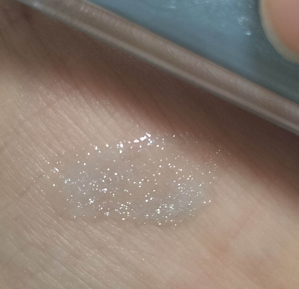 エッセンス リッププランパー/Visée/リッププランパーを使ったクチコミ(2枚目)