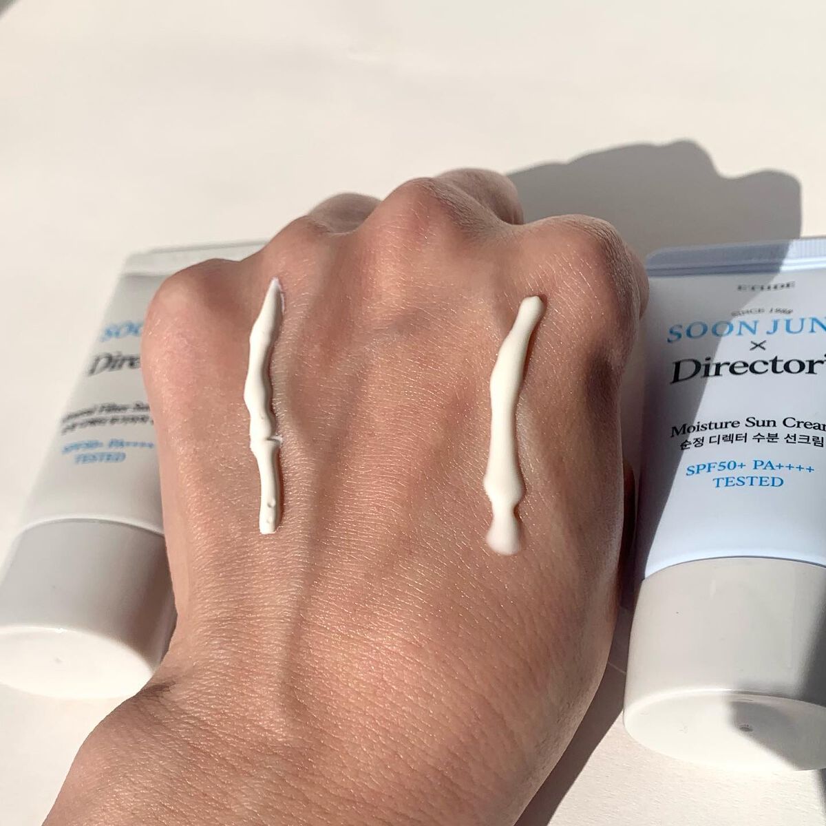 ETUDE スンジョンディレクターズ モイスチャーUVのクチコミ「.

◼︎ETUDE
💙スンジョン ディレクターズ モイスチャーUV SPF50+/PA+++.....」（2枚目）