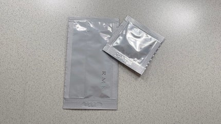 RMK スムースフィット ポアレスベース/RMK/化粧下地を使ったクチコミ(2枚目)