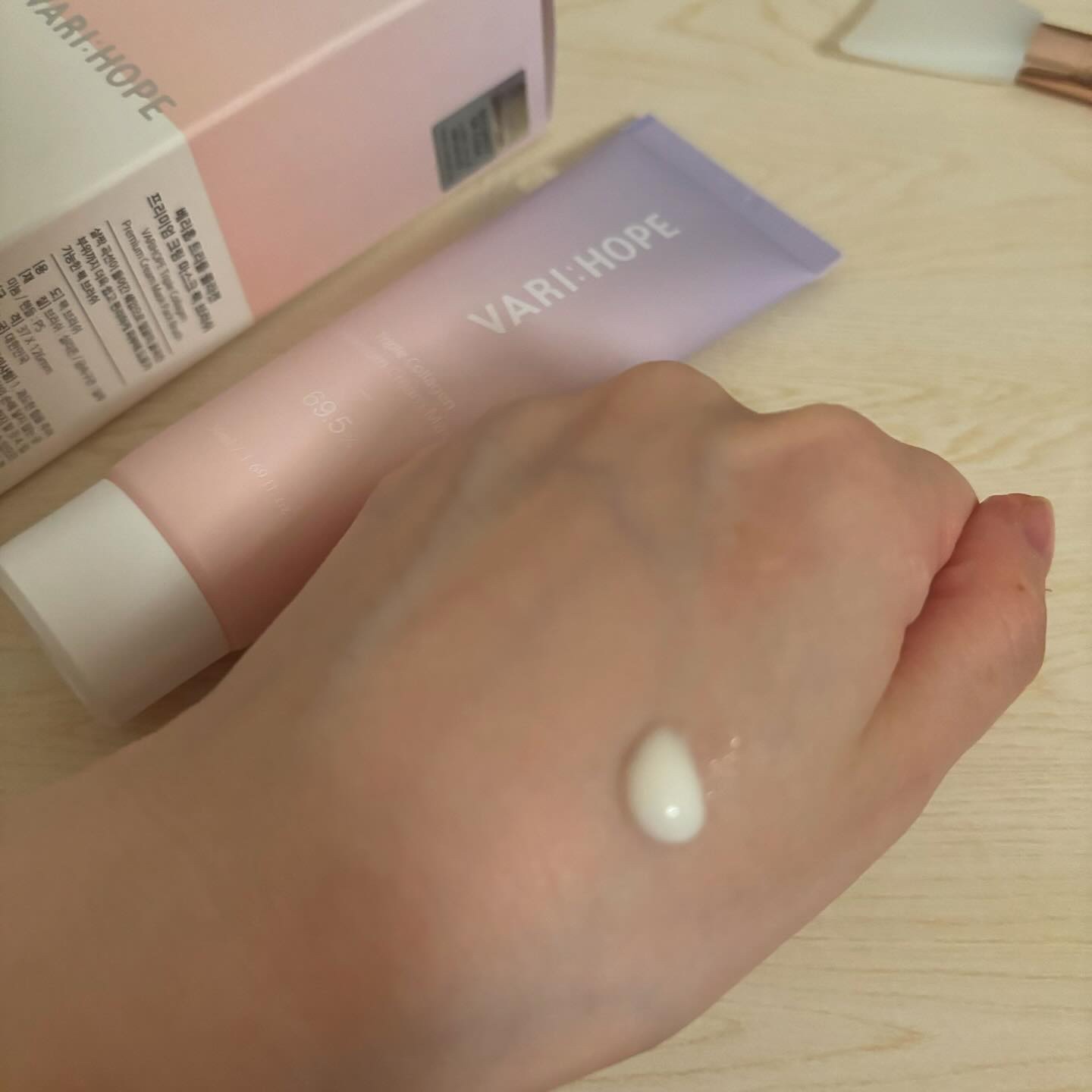 トリプルコラーゲンプレミアムクリームマスク/VARI:HOPE/フェイスクリームを使ったクチコミ（3枚目）