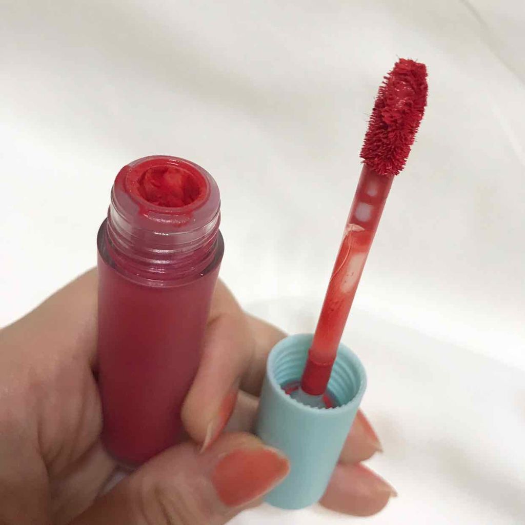 アピュー ウォーターライト ティント/A’pieu/リップティントを使ったクチコミ（2枚目）