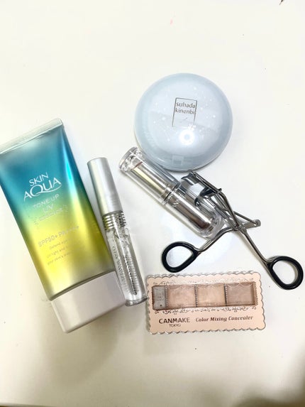 ラスティンググロスリップ/CEZANNE/口紅を使ったクチコミ(2枚目)