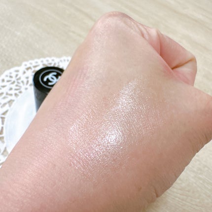 ボーム エサンシエル/CHANEL/スティックハイライトを使ったクチコミ(3枚目)