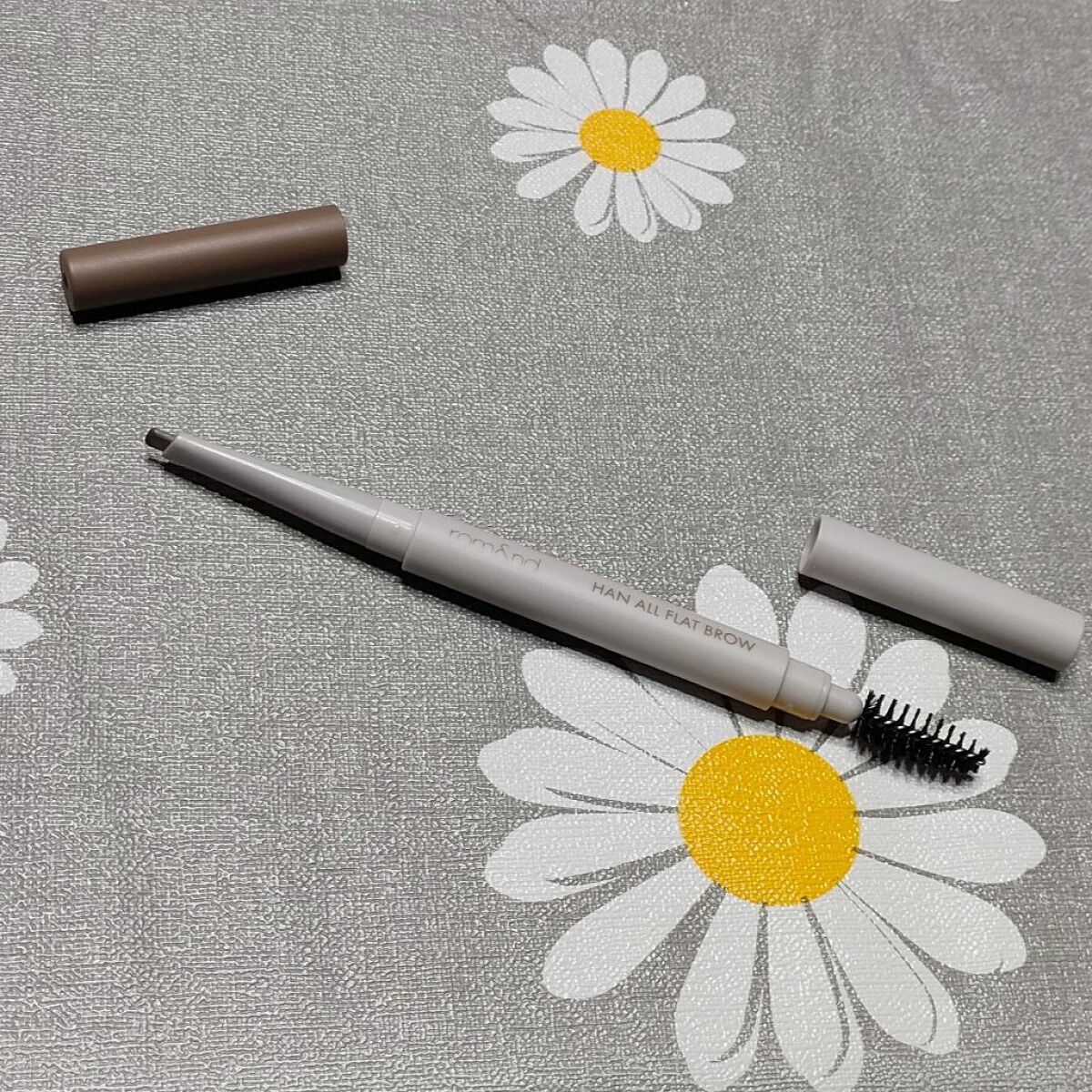 ハンオールフラットブロウ C2 グレーストープ /rom&nd/アイブロウペンシルを使ったクチコミ（1枚目）