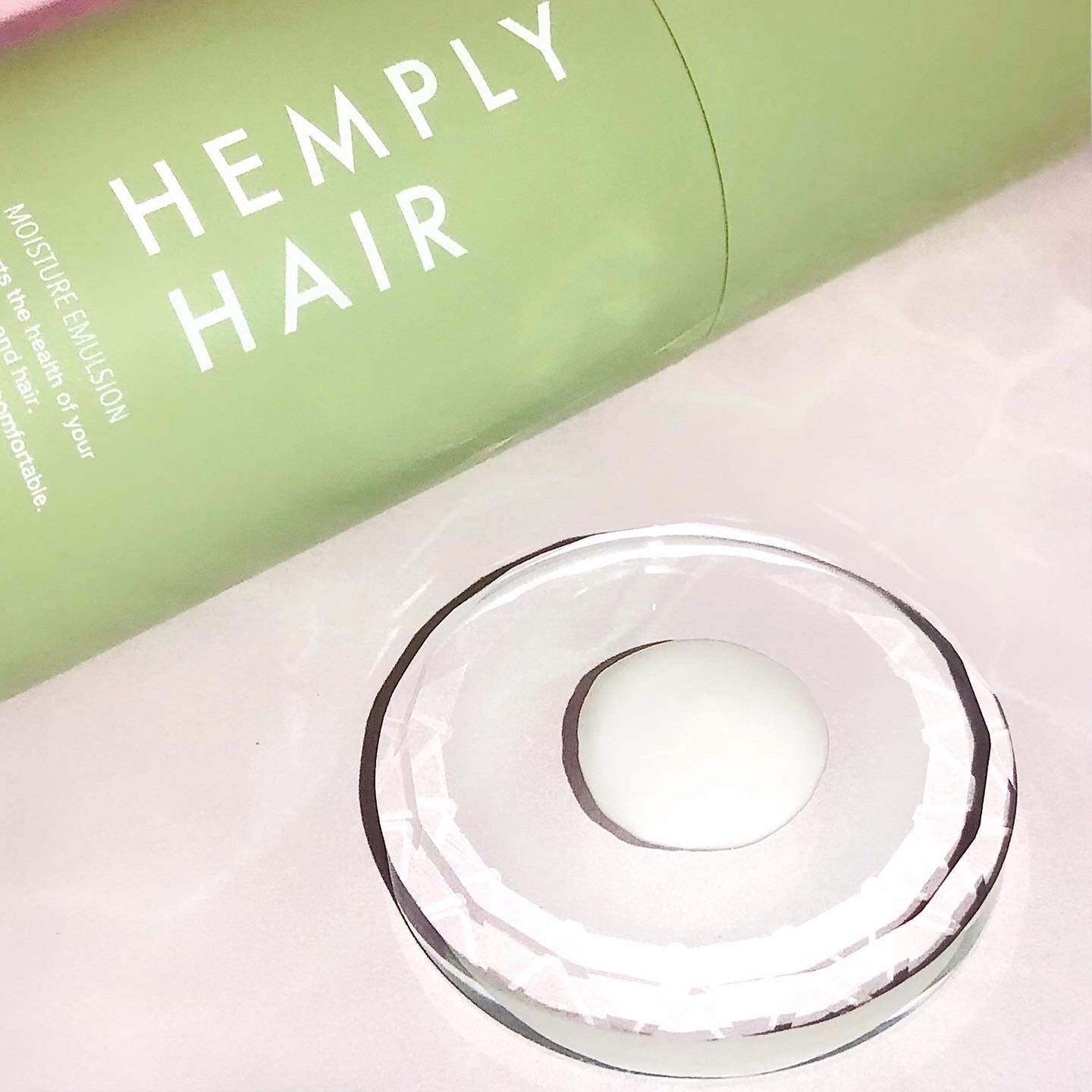モイスチャーエマルジョン /HEMPLY HAIR/ヘアミルクを使ったクチコミ（3枚目）