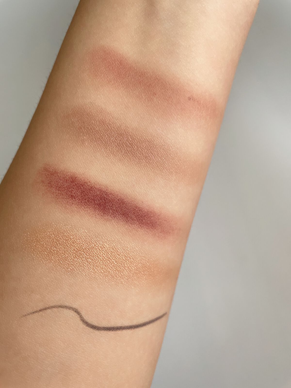 レ キャトル オンブル/CHANEL/アイシャドウパレットを使ったクチコミ（3枚目）