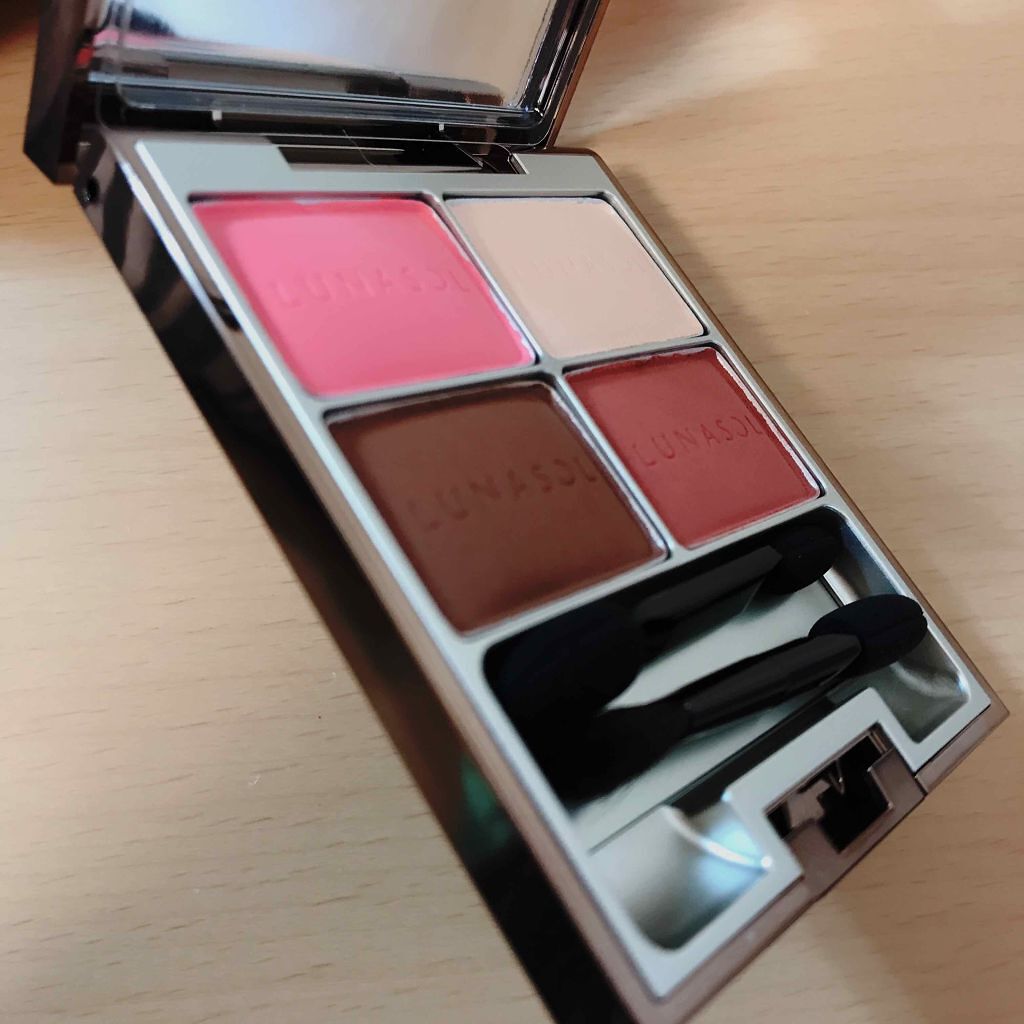 マカロングロウアイズ/LUNASOL/アイシャドウパレットを使ったクチコミ(2枚目)