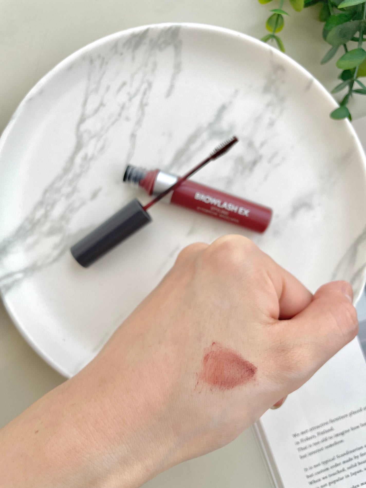 ブロウラッシュEX スタイリングアイブロウマスカラ /ブロウラッシュ/眉マスカラを使ったクチコミ(7枚目)