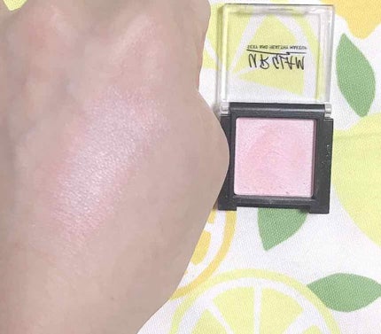 UR GLAM SELECT EYES/U R GLAM/単色アイシャドウを使ったクチコミ(2枚目)