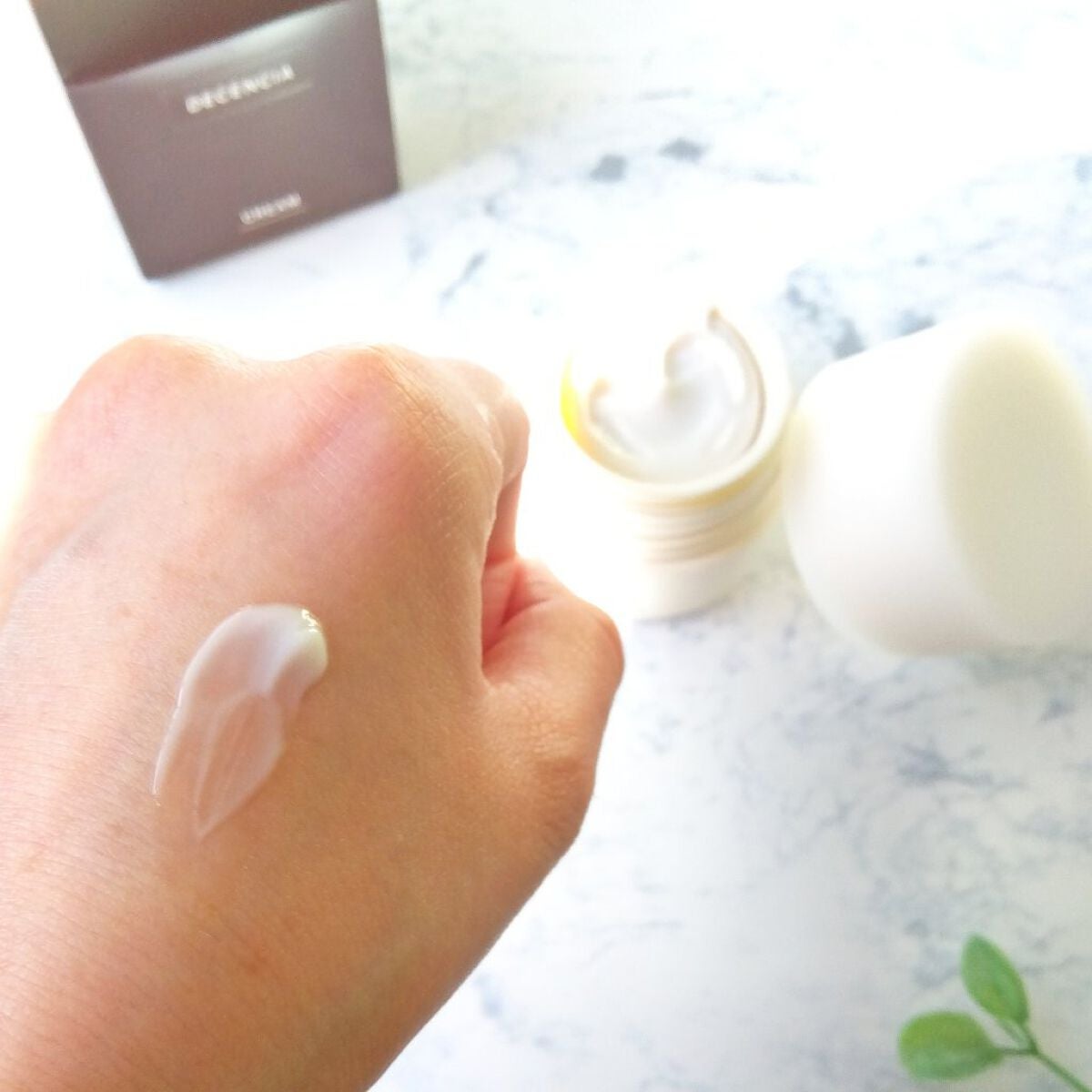 ディセンシア クリーム/DECENCIA/フェイスクリームを使ったクチコミ(5枚目)