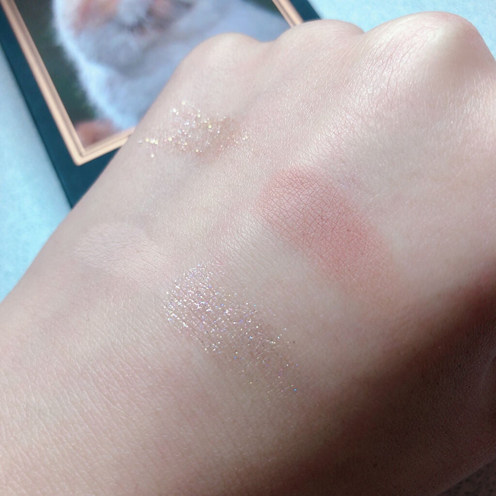 Venus Marble アイシャドウキャットシリーズ/Venus Marble/アイシャドウパレットを使ったクチコミ(4枚目)