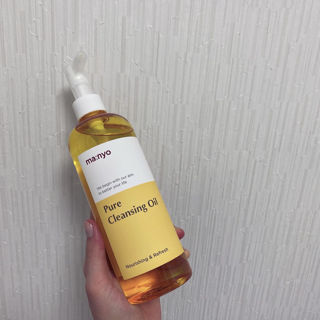 manyo pure cleansing oil

最近クレンジングが無くなったのでやっと気になってたmanyo factoryのクレンジングを使い始めた🥰

↓今日まで4、5回使った感想
使い方の通りに使ってみると洗い上がりに驚き！
肌