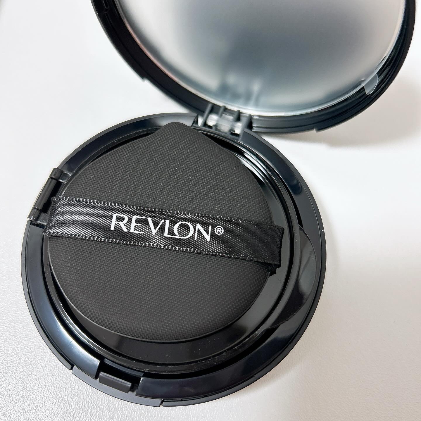 レブロン カラーステイ ロングウェア UV クッション ファンデーション/REVLON/クッションファンデーションを使ったクチコミ（2枚目）