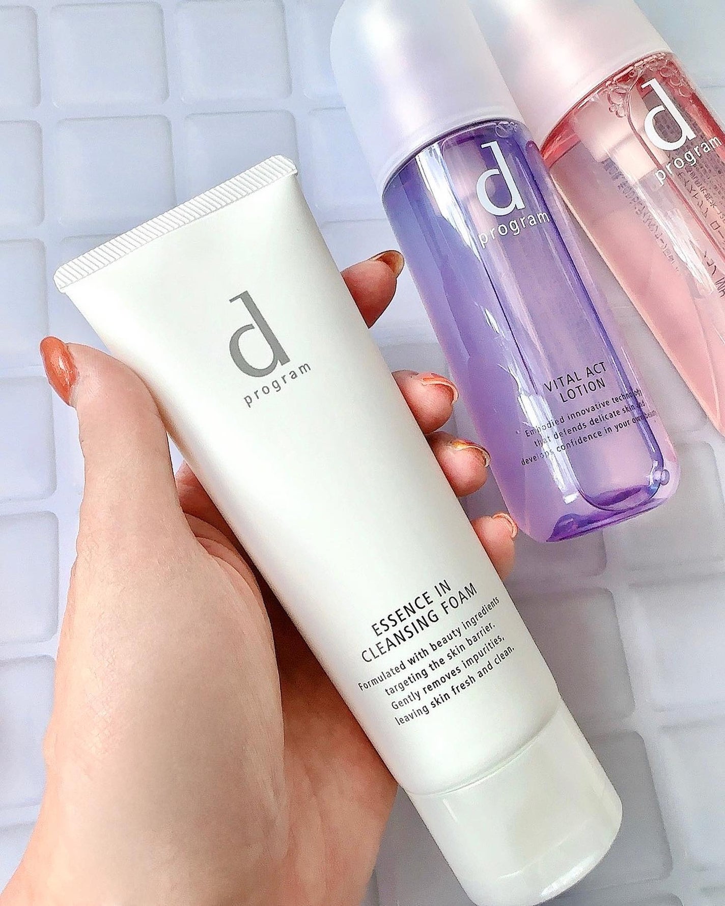 エッセンスイン クレンジングフォーム/d プログラム/洗顔フォームを使ったクチコミ(4枚目)