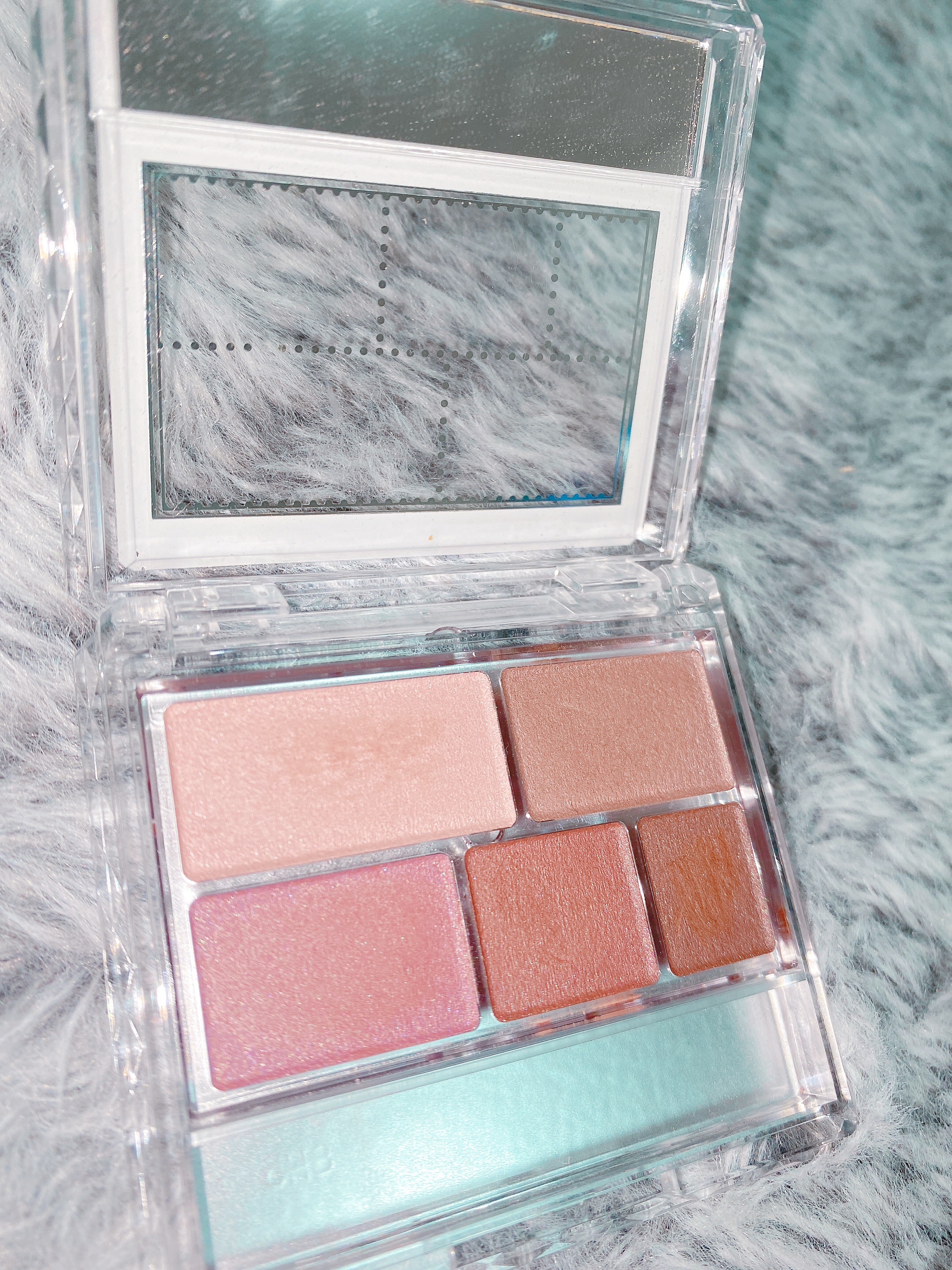 パーフェクトマルチアイズ/キャンメイク/アイシャドウパレットを使ったクチコミ（1枚目）