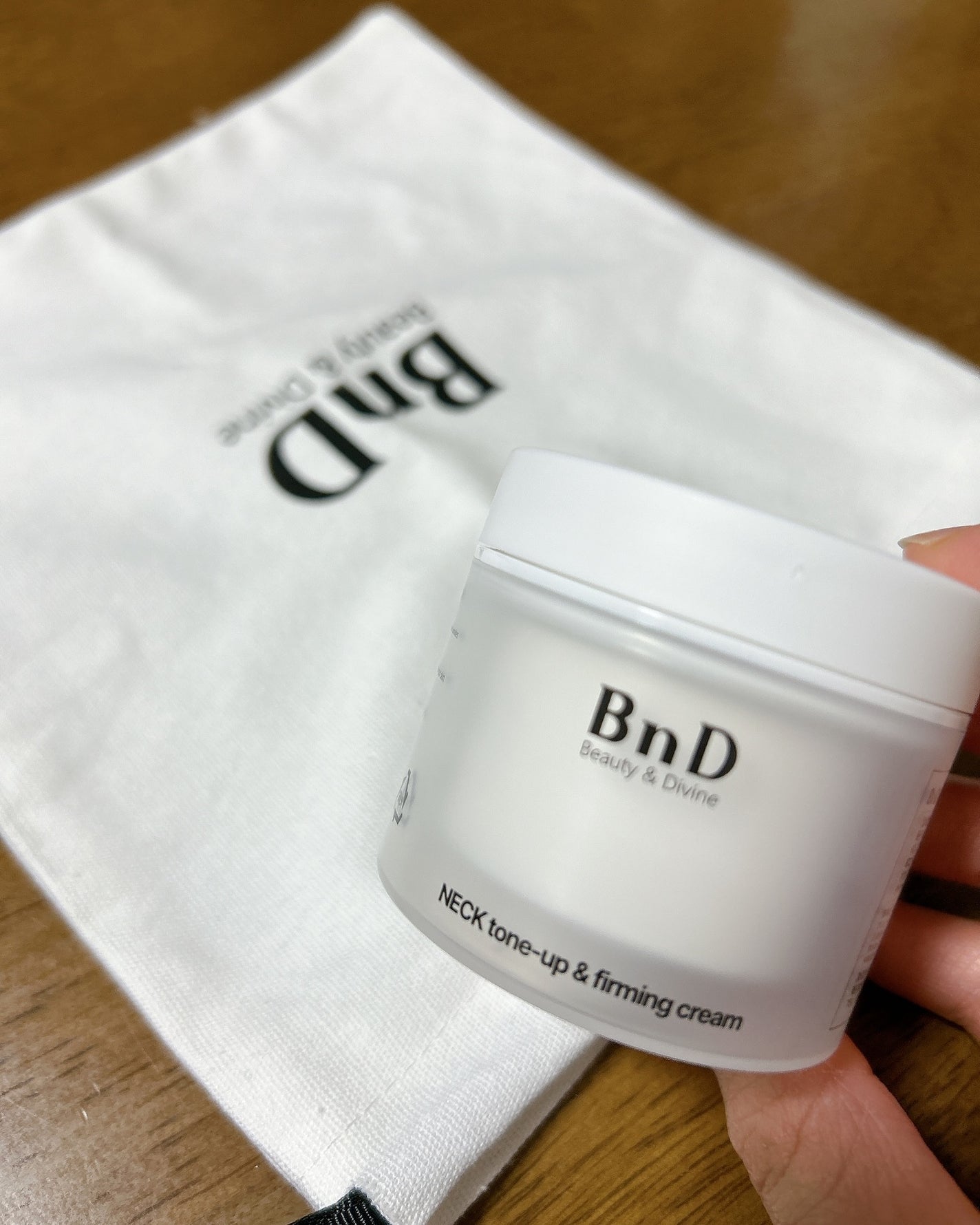 BnD ネックアイロン トーンアップ クリーム/BnD/ネック・デコルテケアを使ったクチコミ(6枚目)