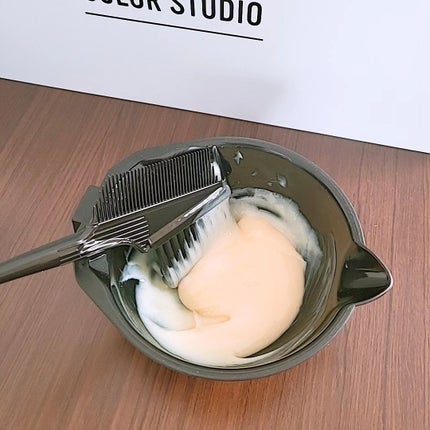 ウエラ カラースタジオ クリームタイプヘアカラー/ウエラ/ヘアカラーを使ったクチコミ(4枚目)