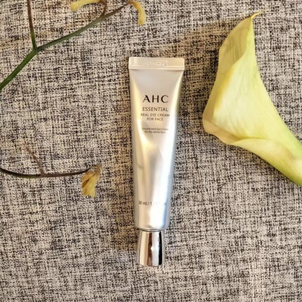 エッセンシャル リアル アイクリーム フォーフェイス/AHC/アイケア・アイクリームを使ったクチコミ(1枚目)