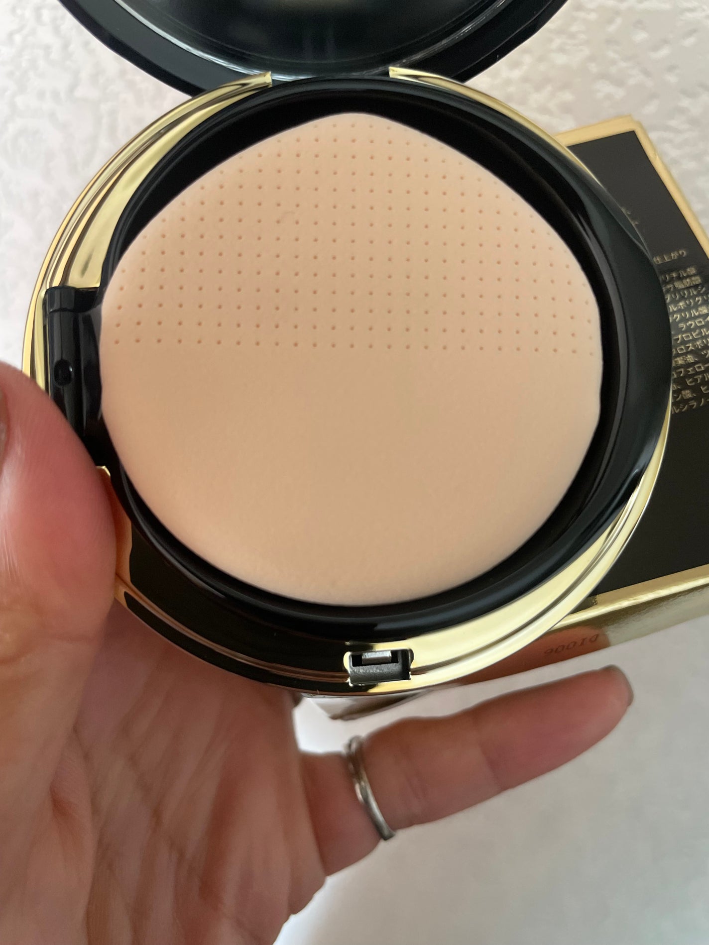 グロウフィットセラムカバークッション/ダルバ/クッションファンデーションを使ったクチコミ(7枚目)