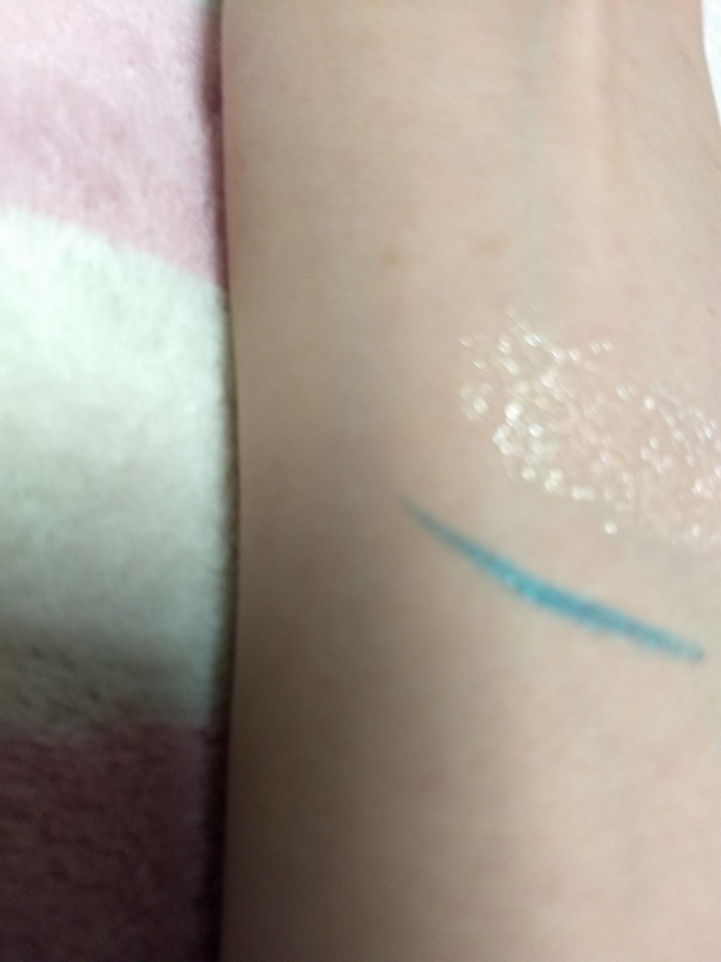 プレイ101 ペンシル/ETUDE/ペンシルアイライナーを使ったクチコミ（2枚目）