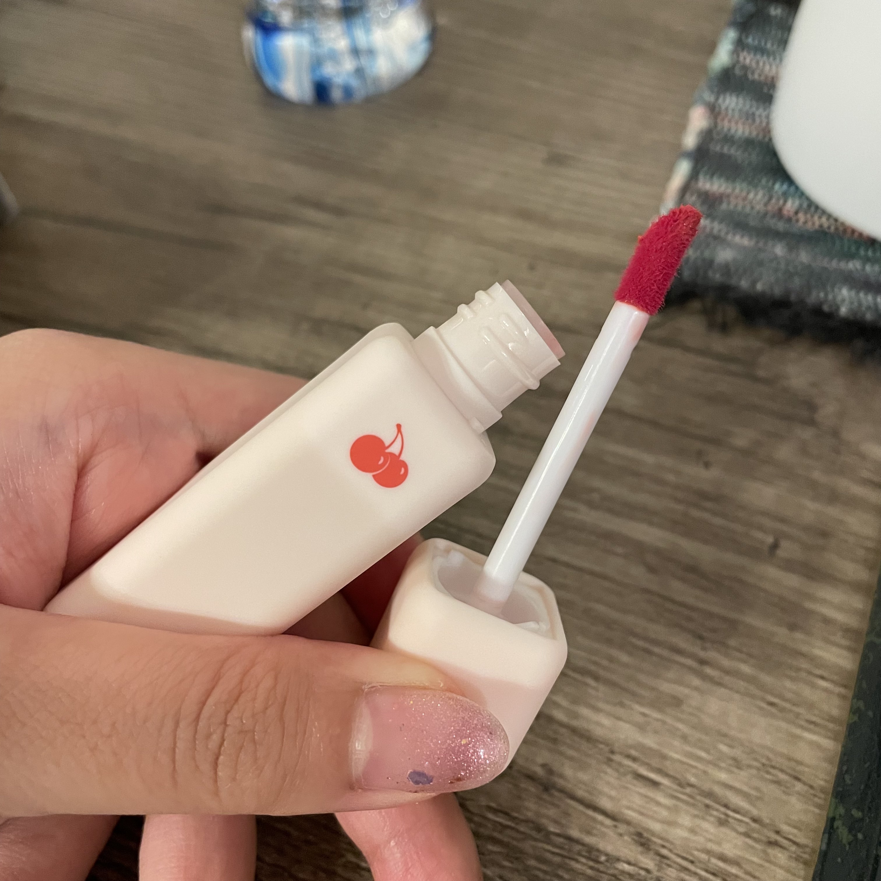 チューインガムベルベットティント/KIRSH(キルシー)/リップティントを使ったクチコミ（3枚目）