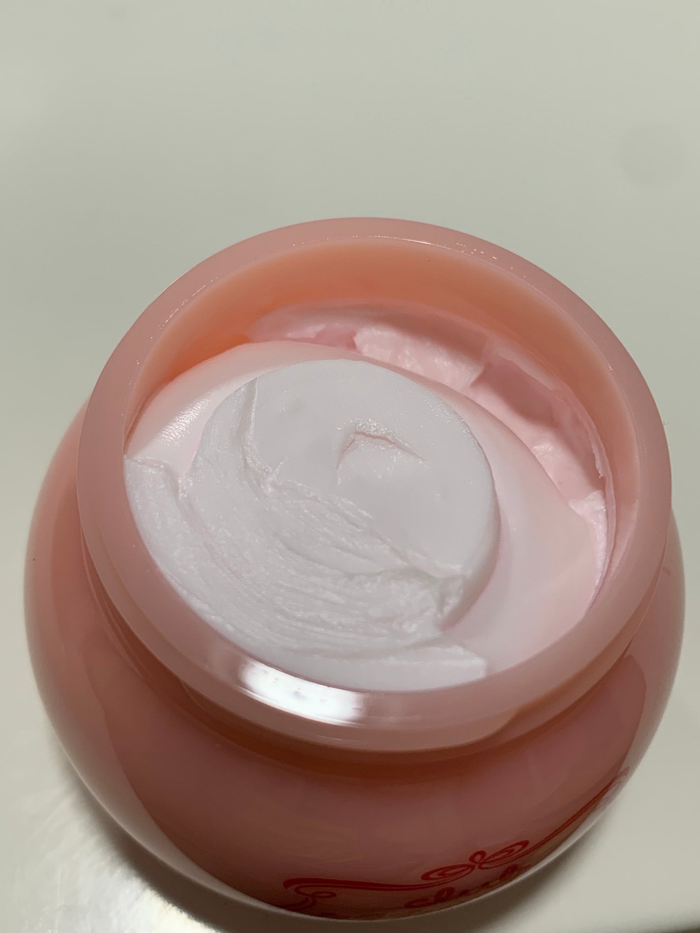 ホルモンクリーム微香性/クラブ/フェイスクリームを使ったクチコミ(2枚目)