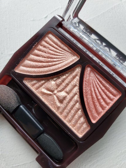 ジューシーピュアアイズ/キャンメイク/アイシャドウパレットを使ったクチコミ(2枚目)